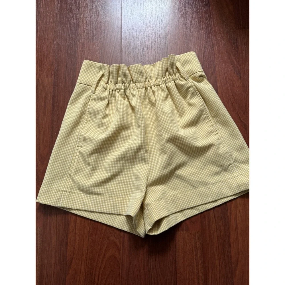 Aritzia Wilfred Checkered Yellow Shorts, Size 4‎